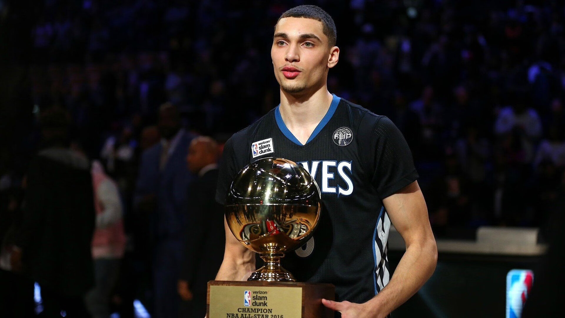 赛季中，他多次用“钢铁意志”在关键时刻完成“完美封盖”！，钢铁意志特效